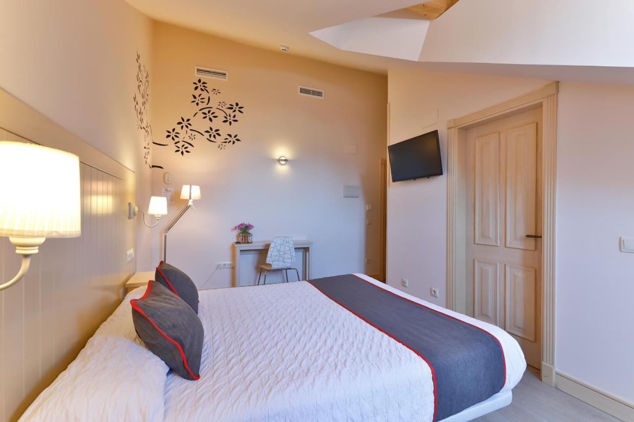 Hostal La Chata By Vivere Stays San Ildefonso Εξωτερικό φωτογραφία