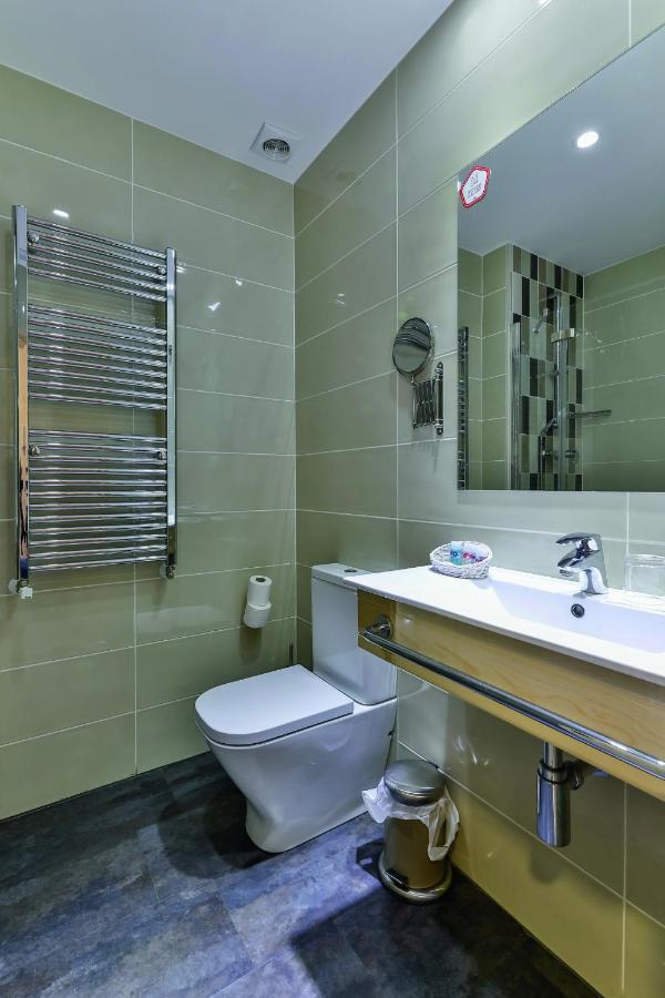 Hostal La Chata By Vivere Stays San Ildefonso Εξωτερικό φωτογραφία