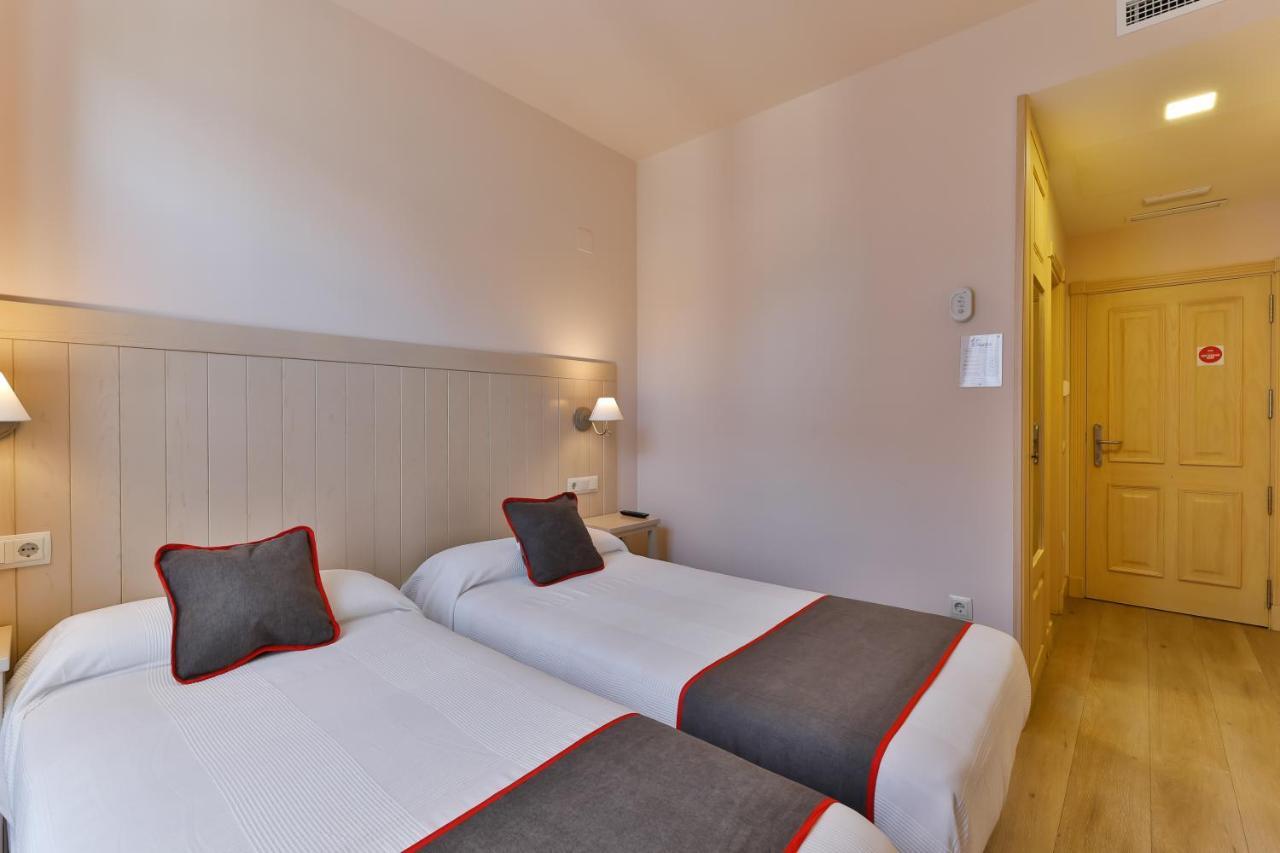 Hostal La Chata By Vivere Stays San Ildefonso Εξωτερικό φωτογραφία